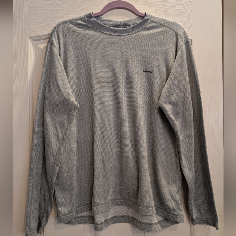 Patagonia Capilene Long Sleeve Grey Shirt Size Large